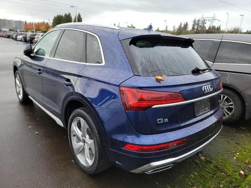 2023 Audi Q5 45 S line Premium Plus