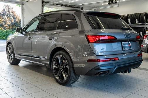 2025 Audi Q7 55 Prestige