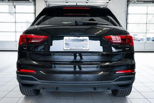 2023 Audi Q3 45 S line Premium Plus