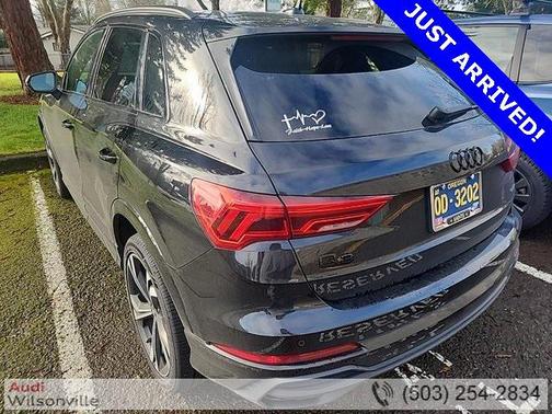 2023 Audi Q3 45 S line Premium Plus