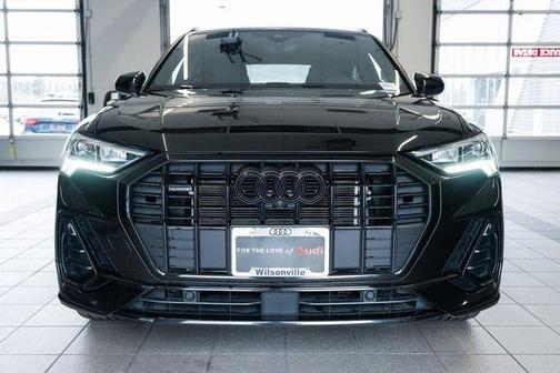 2023 Audi Q3 45 S line Premium Plus