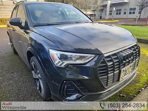 2023 Audi Q3 45 S line Premium Plus