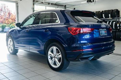 2022 Audi Q3 45 S line Premium