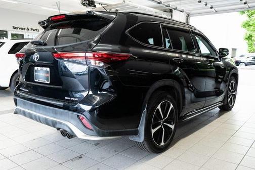 2022 Toyota Highlander XSE