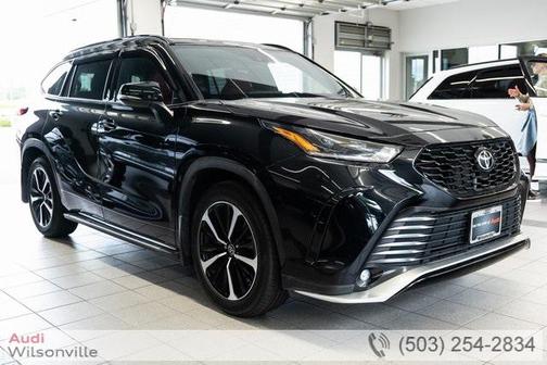2022 Toyota Highlander XSE