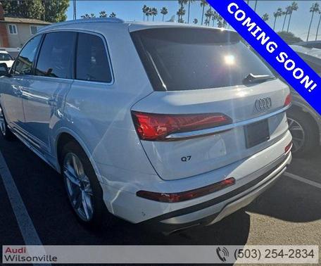 2025 Audi Q7 55 Premium Plus