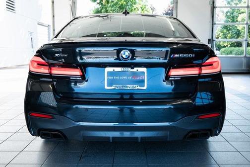 2022 BMW M550 i Xdrive
