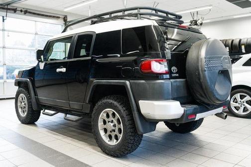 2013 Toyota FJ Cruiser Base