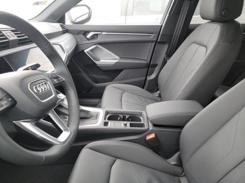 2025 Audi Q3 45 S line Premium Plus