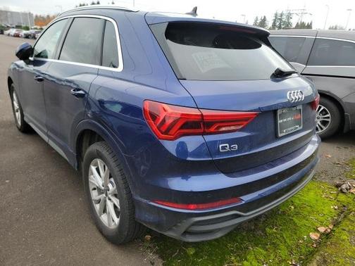 2025 Audi Q3 45 S line Premium Plus