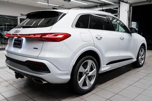 2025 Audi Q5 Prestige TFSI quattro S tronic