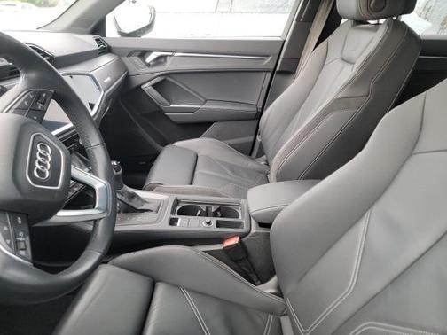 2023 Audi Q3 45 S line Premium Plus