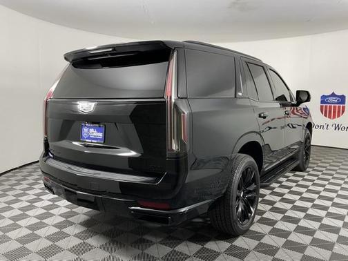 2021 Cadillac Escalade Sport