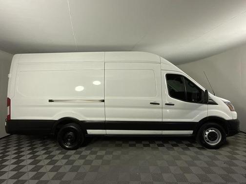 2022 Ford Transit-350 Base