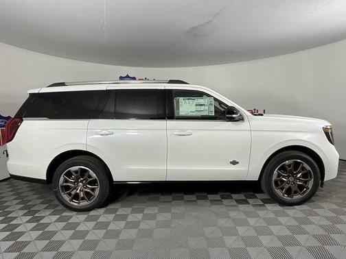 2025 Ford Expedition King Ranch