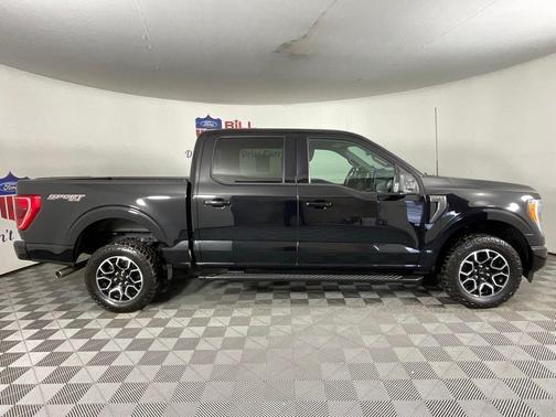 AGATE BLACK METALLIC 2022 Ford F-150 XLT