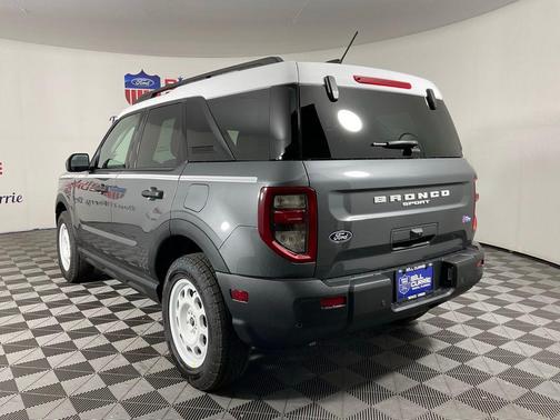 CARBONIZED GRAY METALLIC 2026 Ford Bronco Sport Heritage