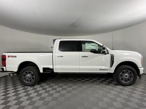 2025 Ford F-350 Platinum