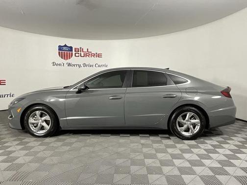 2021 Hyundai SONATA SE
