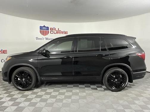 2022 Honda Pilot AWD Black Edition