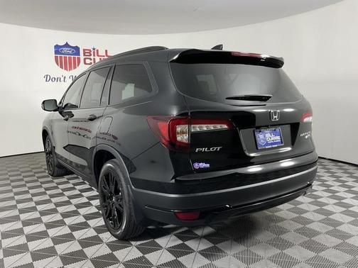 2022 Honda Pilot AWD Black Edition