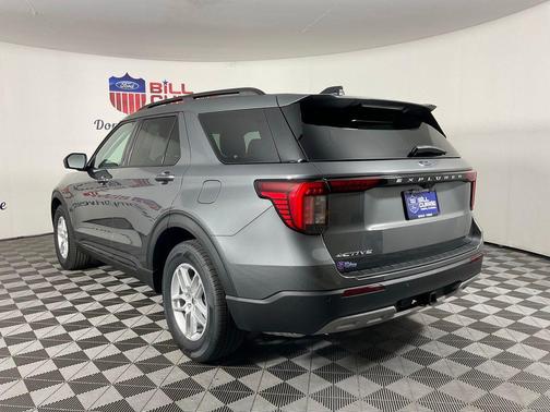 CARBONIZED GRAY METALLIC 2026 Ford Explorer Active