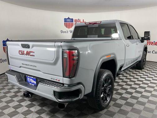 2024 GMC Sierra 2500 AT4