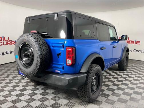 VELOCITY BLUE METALLIC 2026 Ford Bronco Big Bend