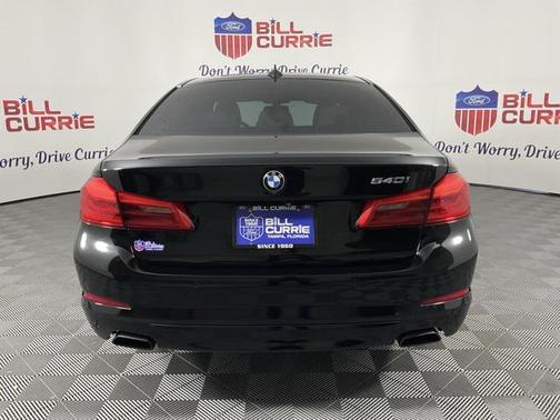2017 BMW 540 540i