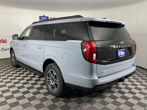 2026 Ford Expedition Max Active 4x2