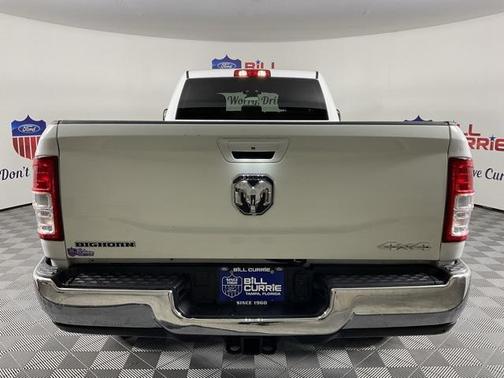 2022 RAM 3500 Big Horn Crew Cab 4x4 8' Box