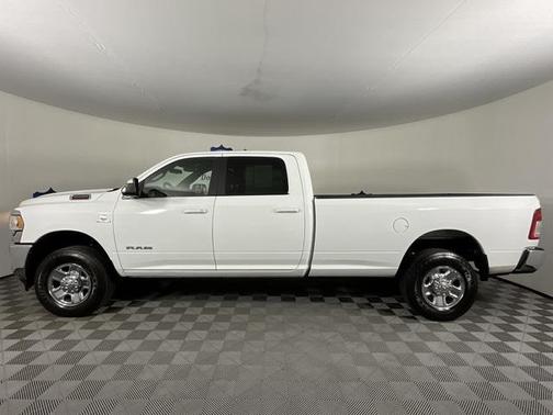 2022 RAM 3500 Big Horn Crew Cab 4x4 8' Box