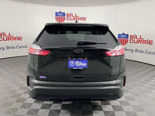 2023 Ford Edge SE