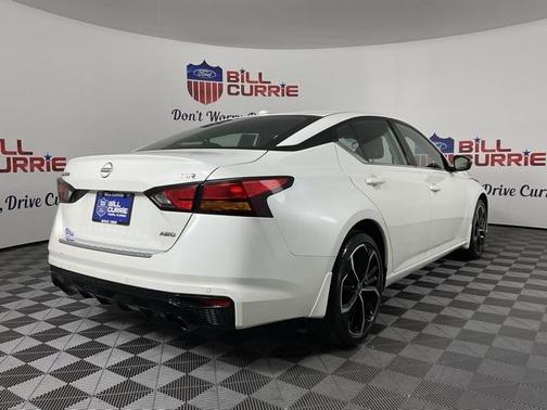 2023 Nissan Altima SR Intelligent AWD