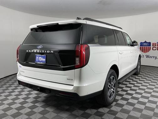 2025 Ford Expedition Max Active 4x2