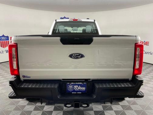 OXFORD WHITE 2026 Ford F-350 XL