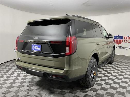 2025 Ford Expedition Tremor