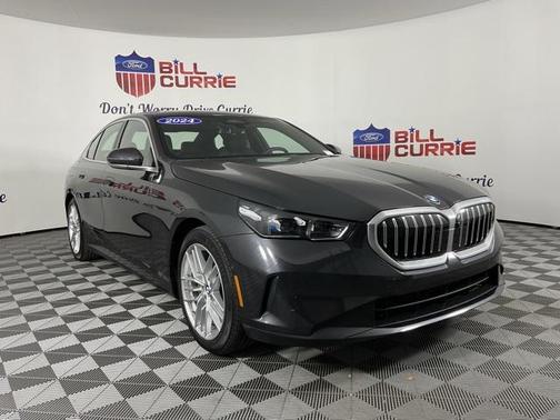 2024 BMW 530 i