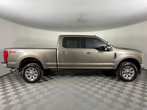 STONE GRAY 2019 Ford F-250 Lariat