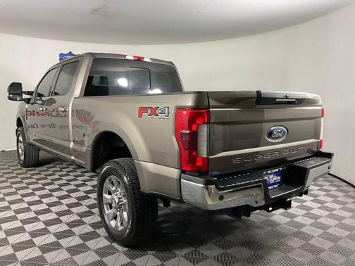 STONE GRAY 2019 Ford F-250 Lariat