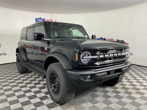 SHADOW BLACK 2026 Ford Bronco Outer Banks