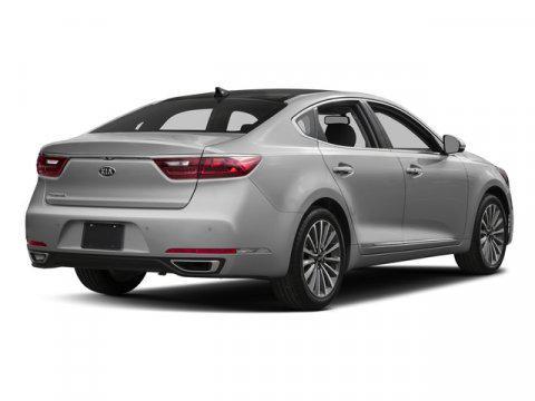 2017 Kia Cadenza Premium