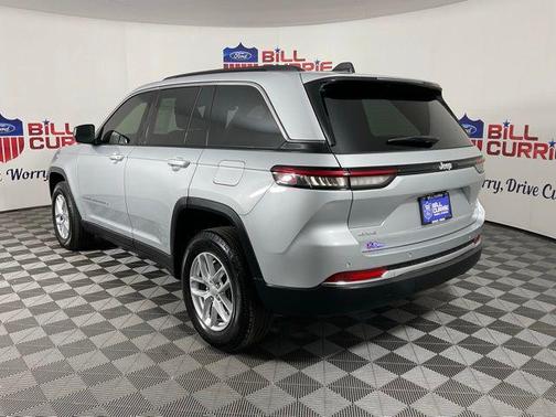 2024 Jeep Grand Cherokee Laredo