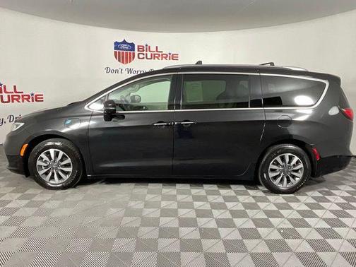 2021 Chrysler Pacifica Hybrid Touring L