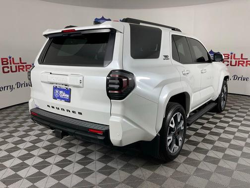 Wind Chill Pearl 2025 Toyota 4Runner TRD Sport Premium