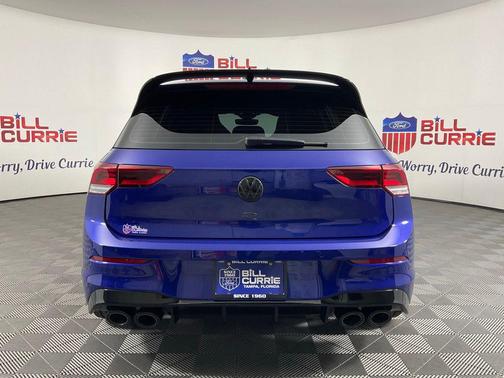 Lapiz Blue Metallic 2025 Volkswagen Golf R 2.0T DSG