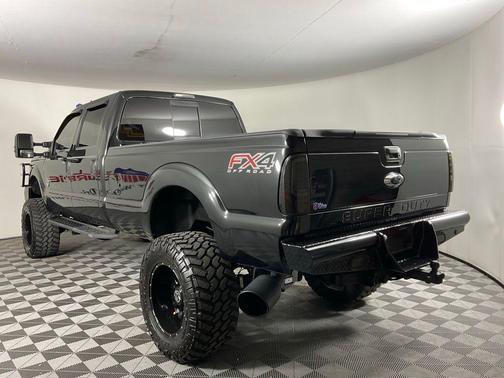 Tuxedo Black Metallic 2015 Ford F-350 Lariat