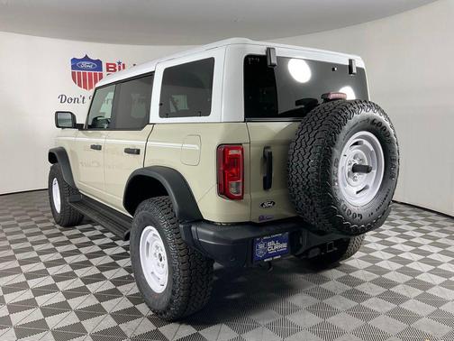 Desert Sand 2026 Ford Bronco Heritage Edition