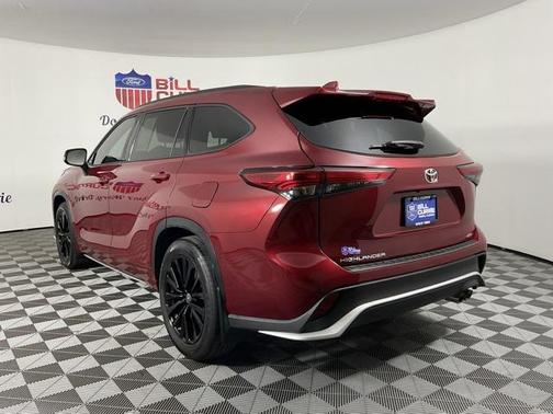 2023 Toyota Highlander XSE