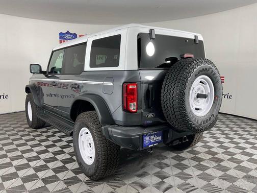 CARBONIZED GRAY METALLIC 2026 Ford Bronco Heritage Edition
